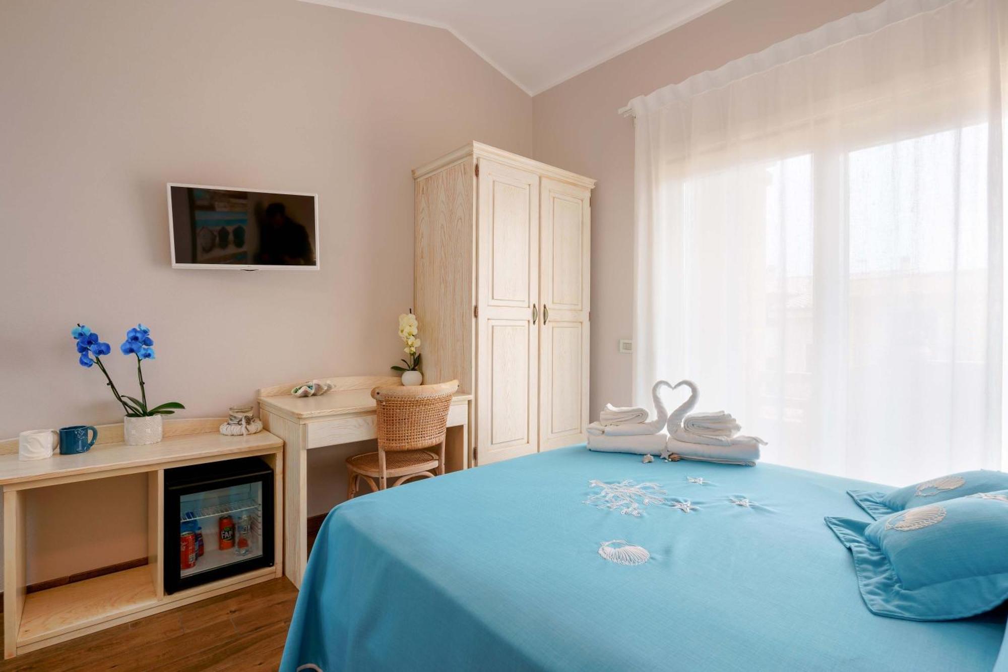 Bed and Breakfast La Rosa Dei Venti à Villasimius Extérieur photo