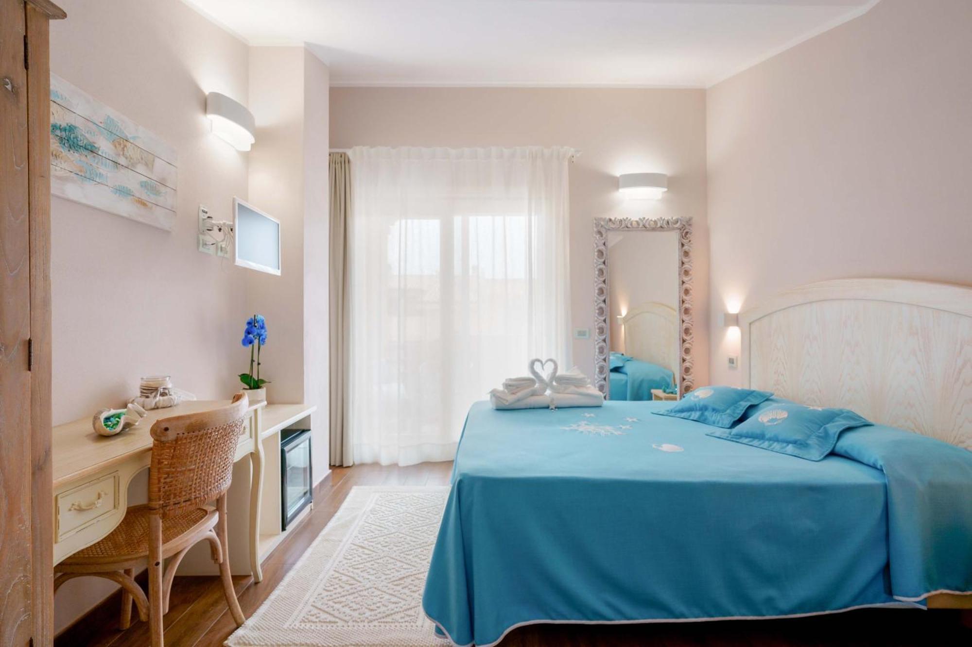 Bed and Breakfast La Rosa Dei Venti à Villasimius Extérieur photo
