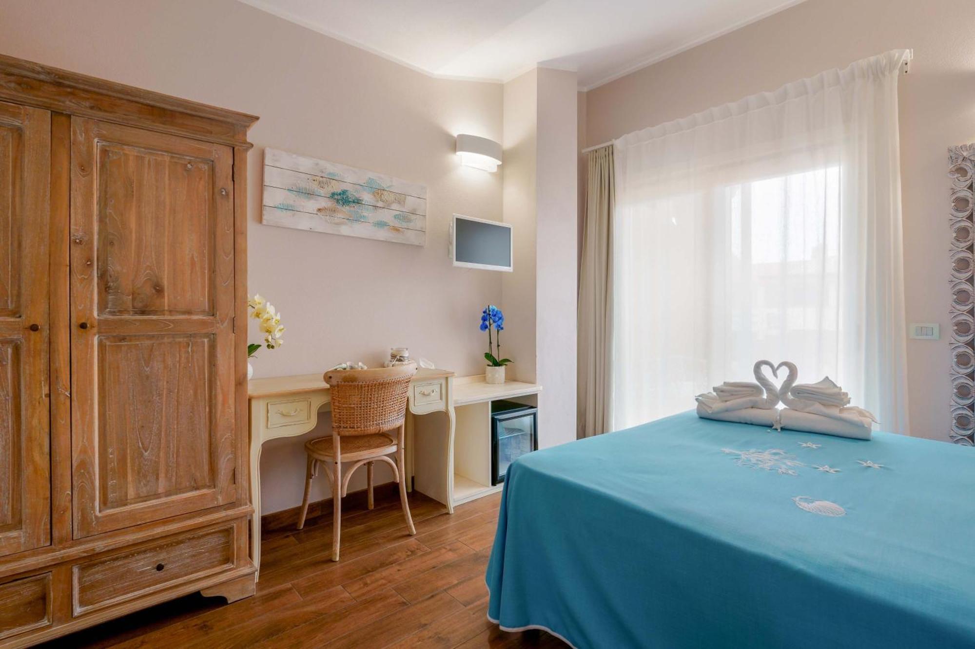 Bed and Breakfast La Rosa Dei Venti à Villasimius Extérieur photo